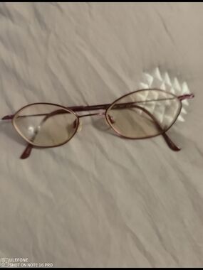 Milan Women's Oval Metal Frame Glasses in Rose Gold